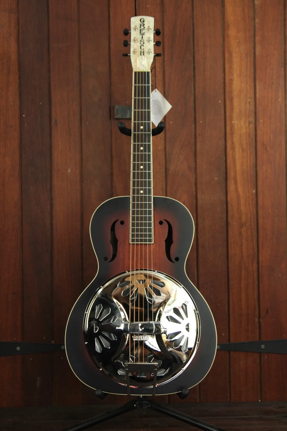 Gretsch G9220 Bobtail Deluxe Round Neck Resonator Acoustic-Electric