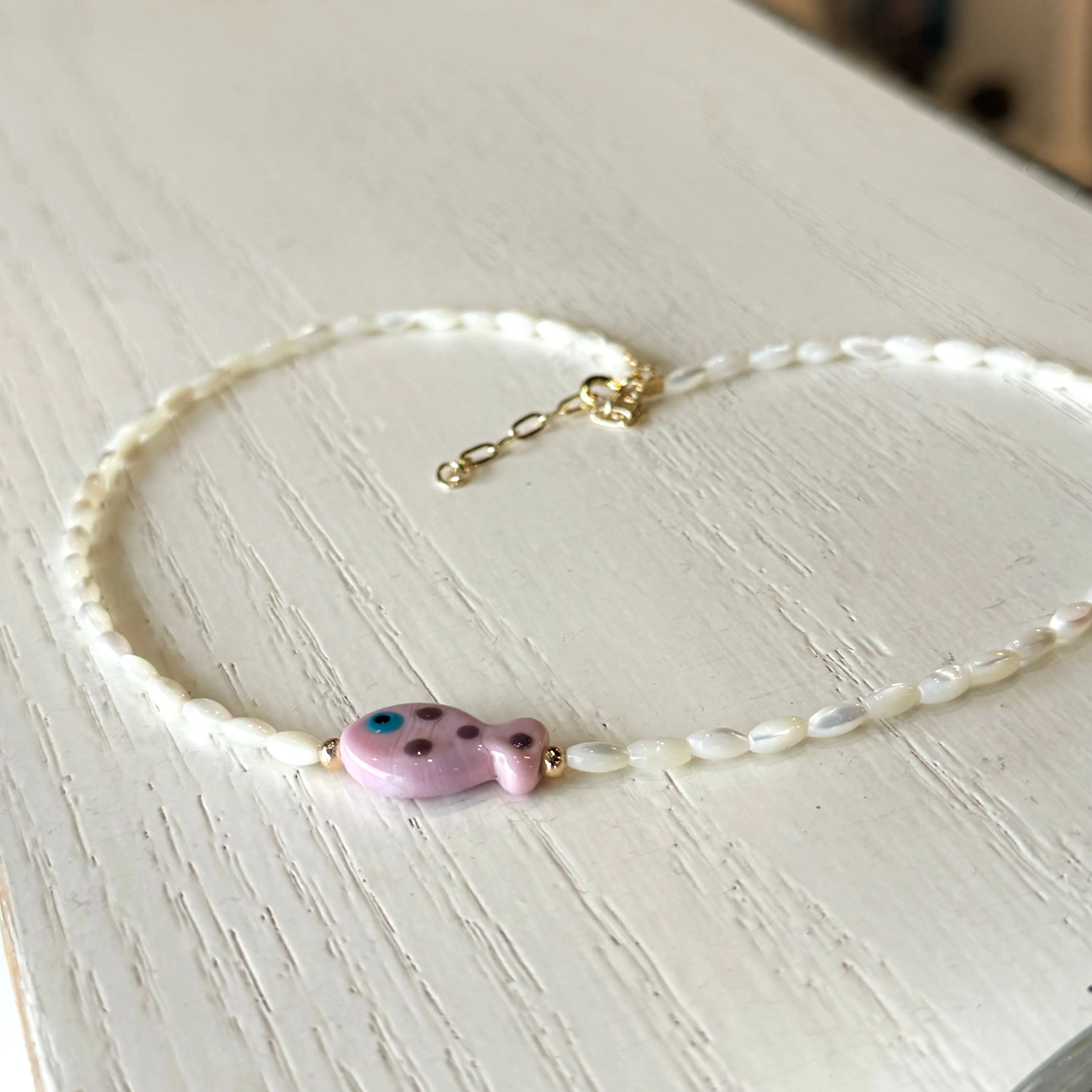 MOTHER OF PEARL FISH NECKLACE