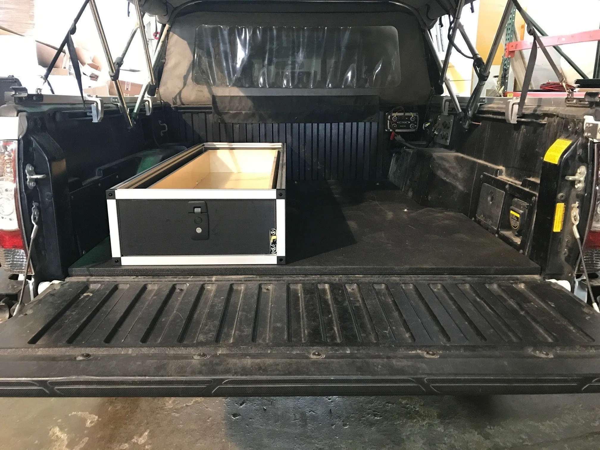 Toyota Tacoma 2005-Present 2nd and 3rd Gen. - Truck Bed Single Drawer Module